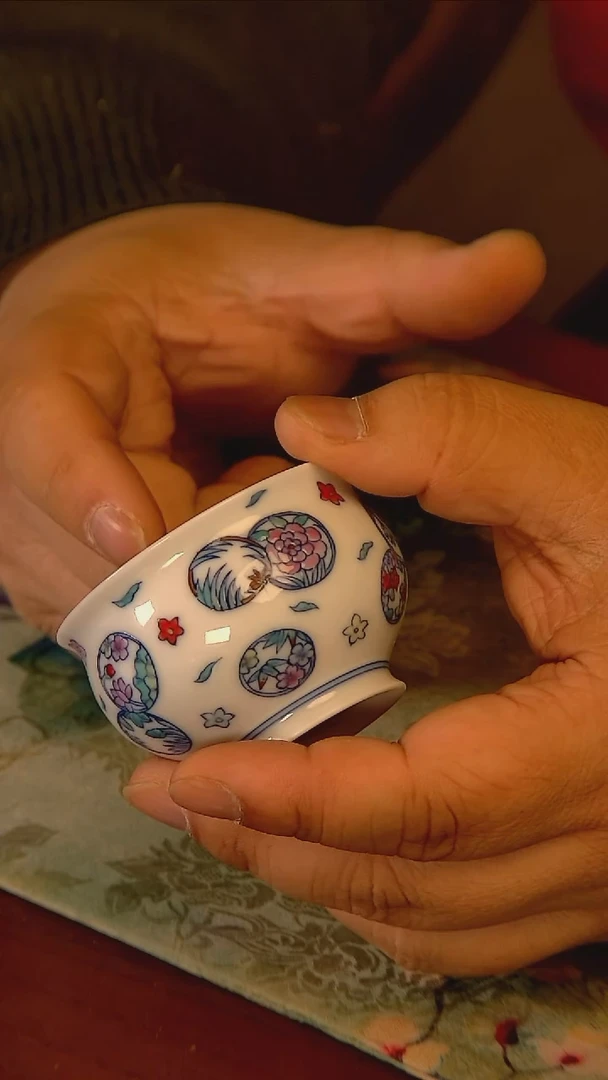 杯手工手绘杯杯很美丽