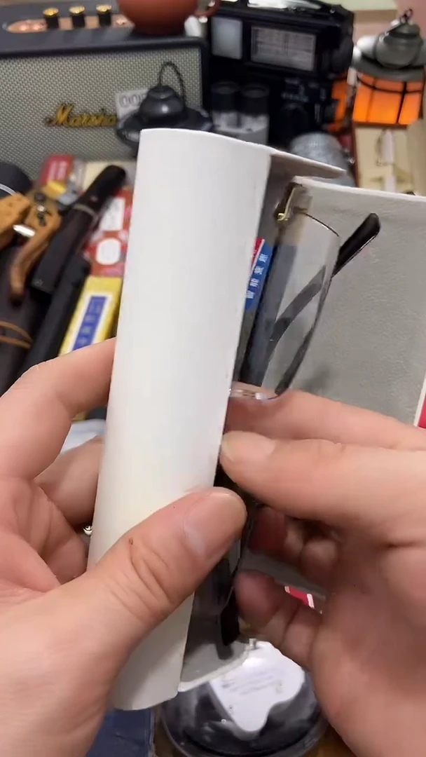 瓷片闪购商品  如图所示