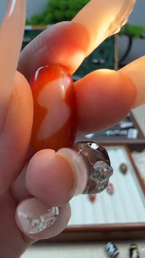 玛瑙/玉髓（覆膜）颈饰未镶嵌102.（微瑕随机发货）