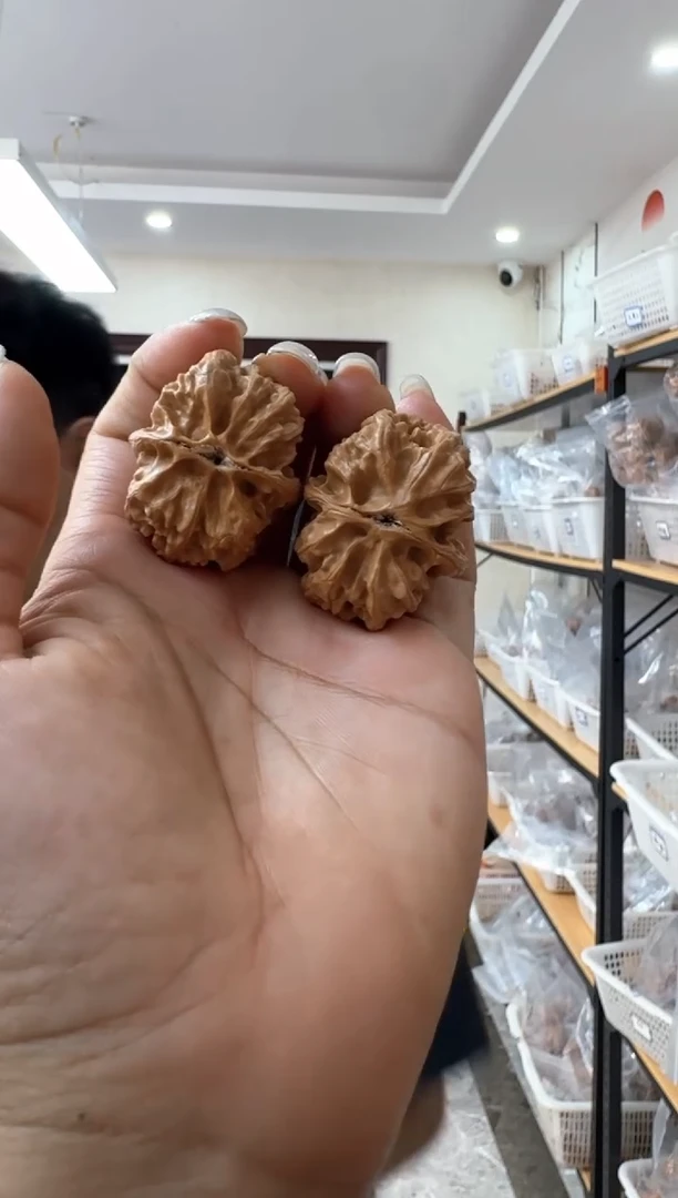 文玩核桃把件40平谷方块送35蓟县大金蟾