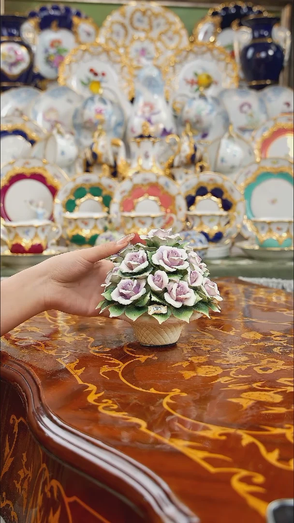 瓷米多家中古瓷器如图所示180