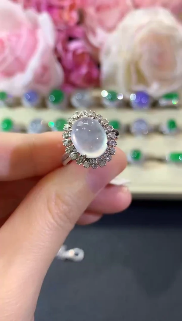 18K金镶嵌戒指翡翠冬日珠宝E128