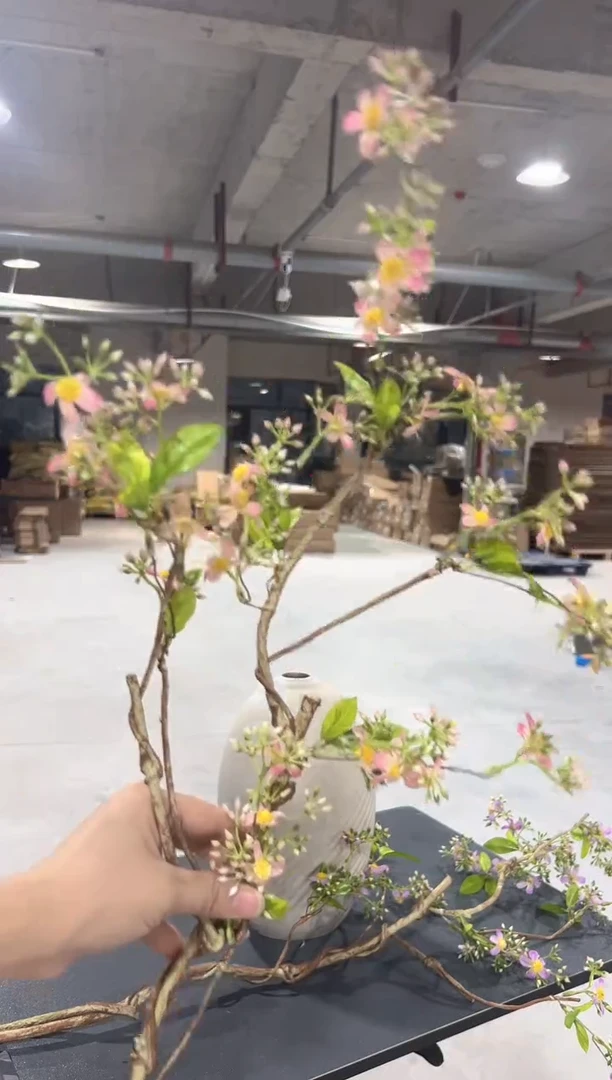 粉色妖怪1枝（不含瓶）