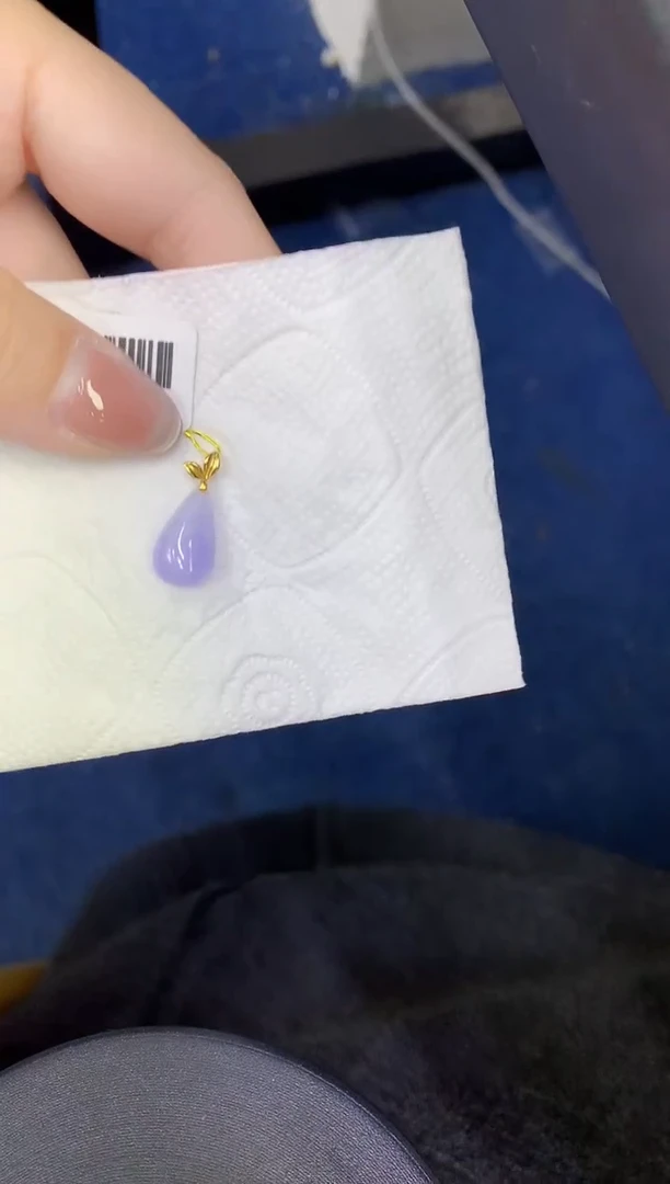 颈饰18K金镶嵌翡翠缅甸天然翡翠A货1131