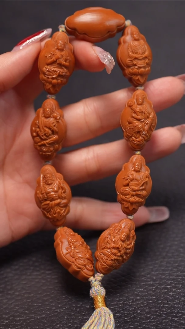 手串橄榄核1.7/两花八宝万佛
