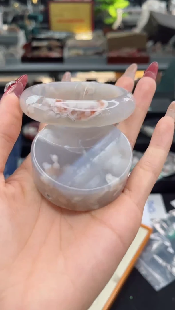 【闪购商品】石英质玉手镯未镶嵌51圈口（赠品镯心）3444402