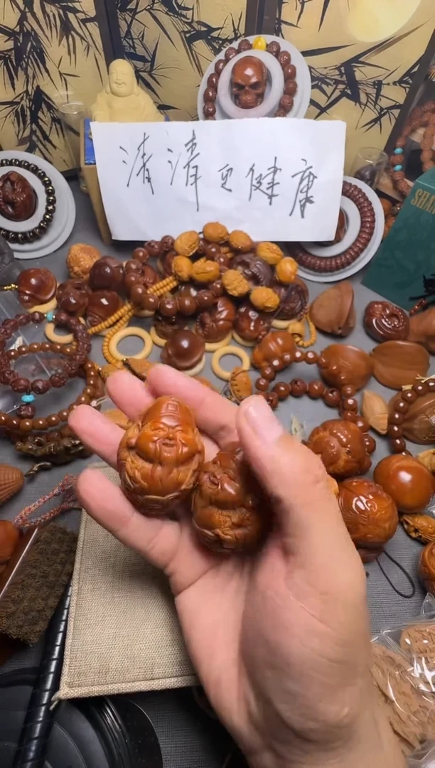 手串橄榄核得****然财神一对