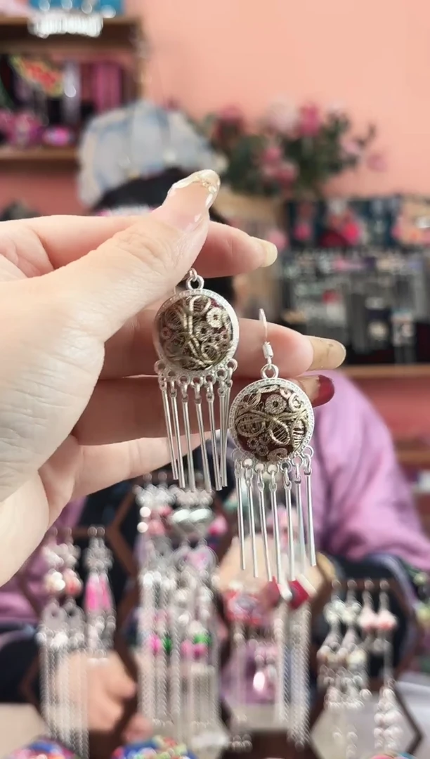 艺枝独绣手工饰品60
