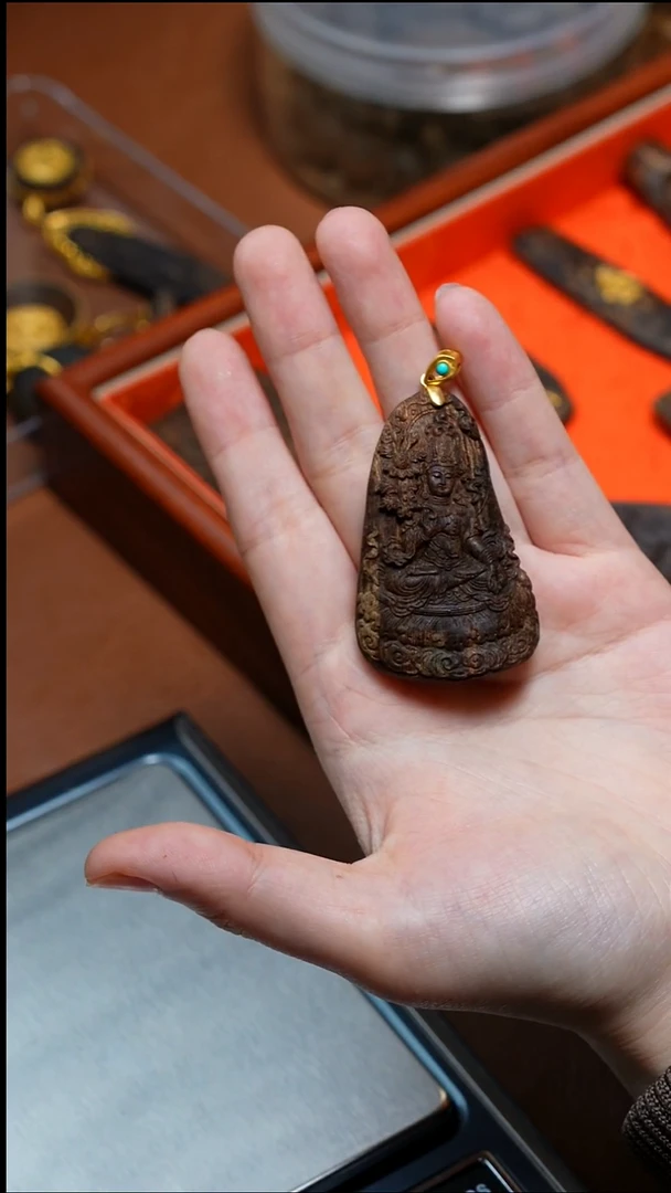 沉香沉香碎屑朢****海文莱11.55g