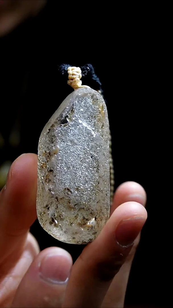 吊坠(赠链)未镶嵌水晶水晶