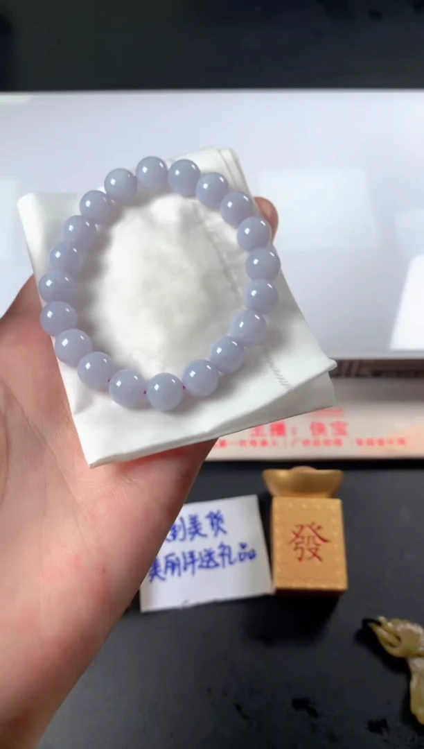 未镶嵌定制翡翠我***在毛货抛光