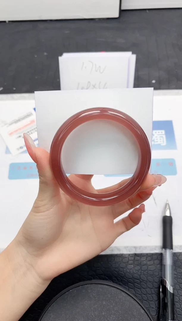 【闪购商品】石英质玉手镯未镶嵌254-58