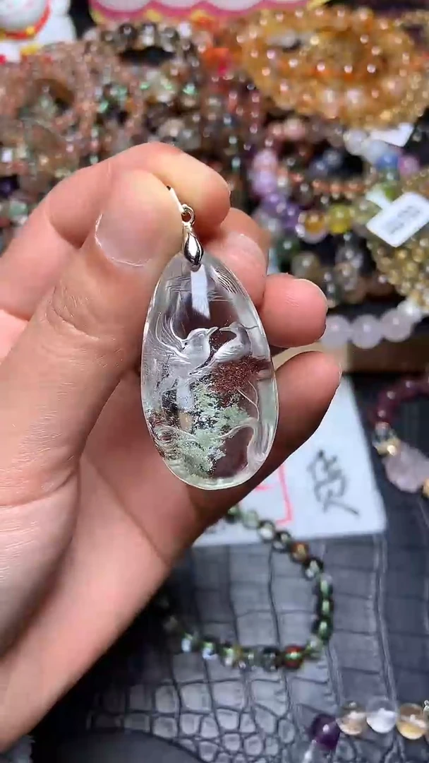 【闪购商品】水晶吊坠(赠链)未镶嵌39