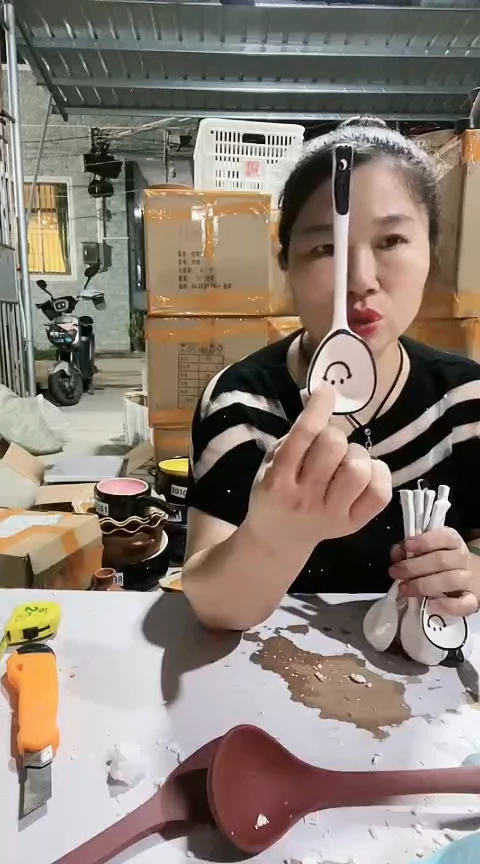 明显瑕疵扭扭勺十个随机