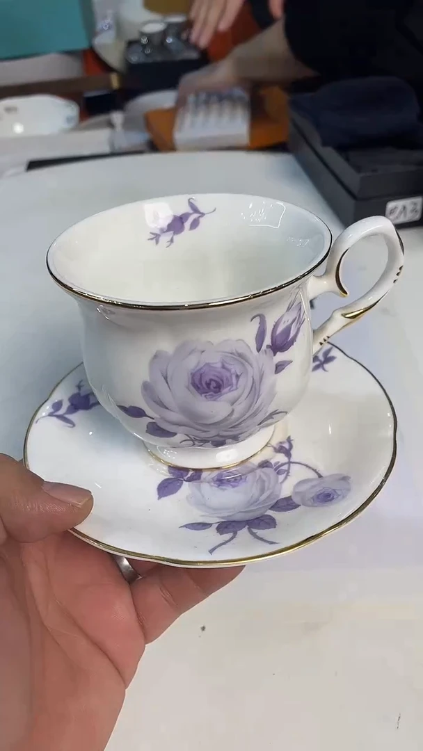杯鸿辉家品牌瓷器，京东包邮！