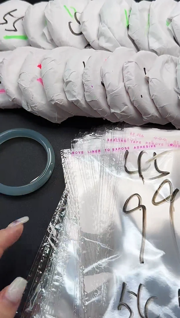 手镯玛瑙/玉髓未镶嵌玛瑙玉髓手镯