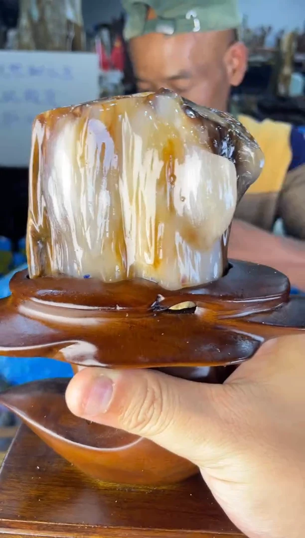 未镶嵌摆件硅化玉1