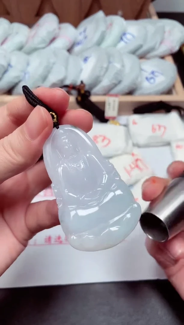 颈饰未镶嵌翡翠天然A货