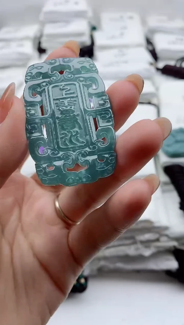 颈饰未镶嵌翡翠8