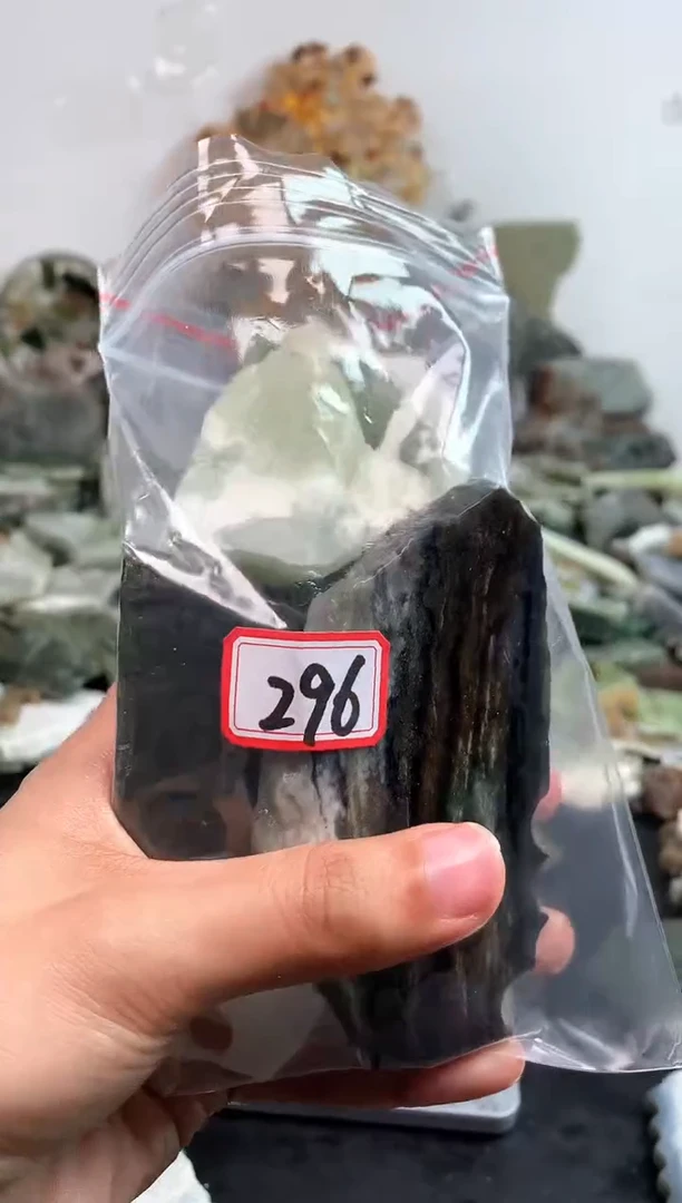 未镶嵌和田玉摆件296