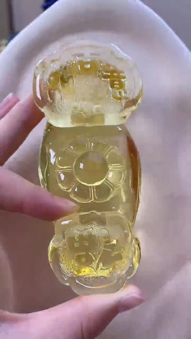 琥珀颈饰未镶嵌吊坠