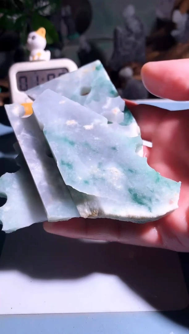 吊坠(不含链)未镶嵌翡翠刀*O882