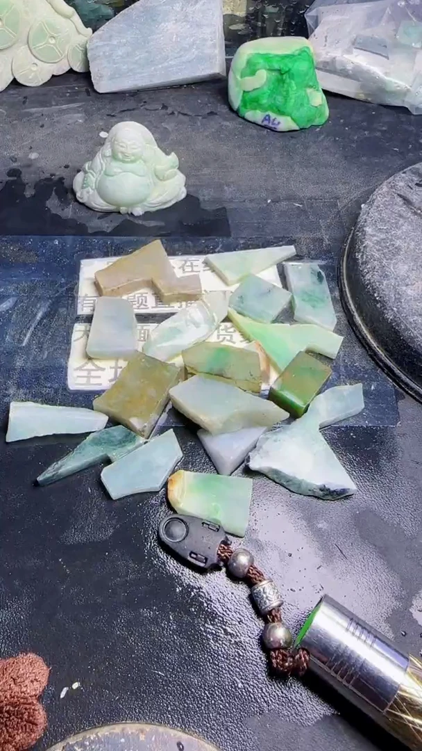 未镶嵌挂件翡翠天然翡翠033