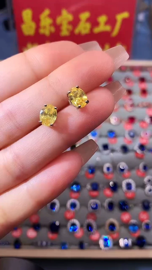 【闪购商品】黄晶耳饰银S925镶嵌1111