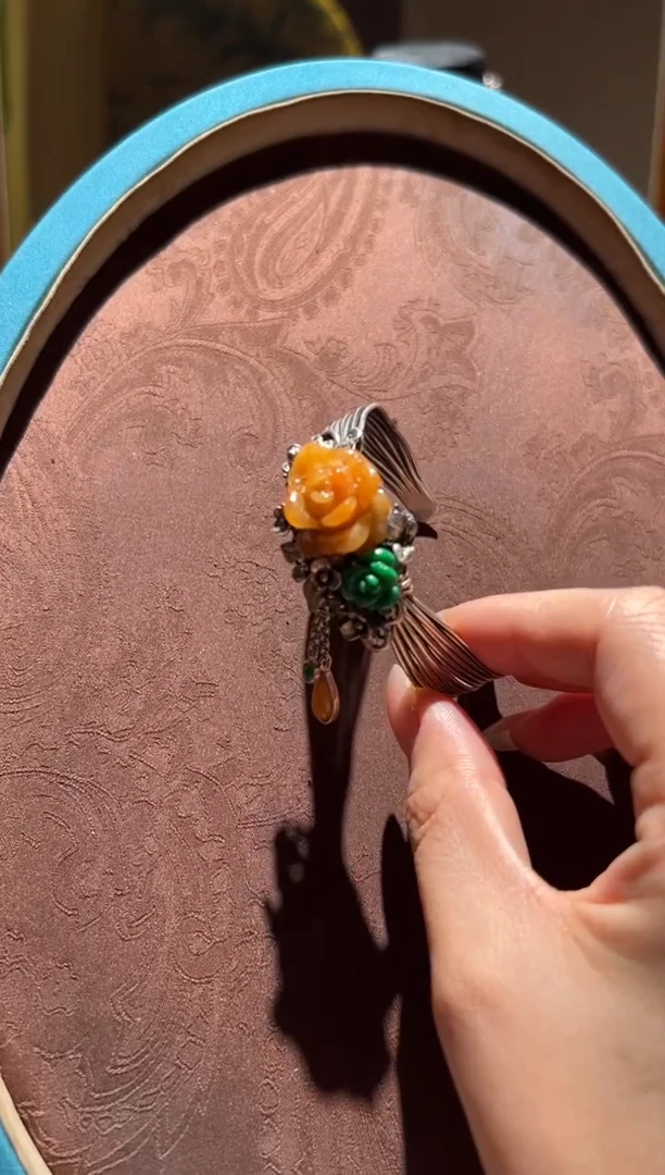 翡翠手镯银S925镶嵌红翡绿翠