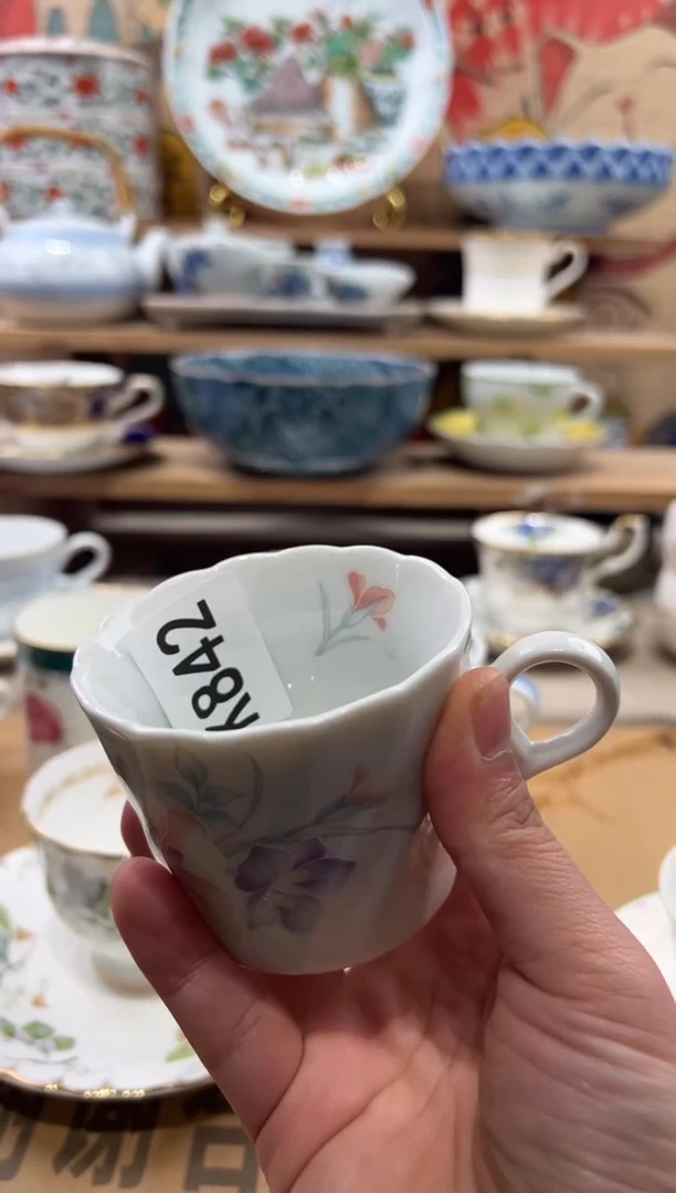 瓷片米*瓷片------K842