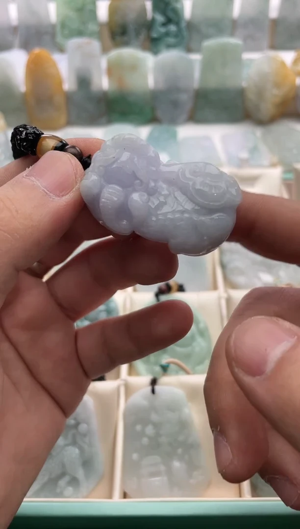 【闪购商品】翡翠颈饰未镶嵌..../2/17/ 48