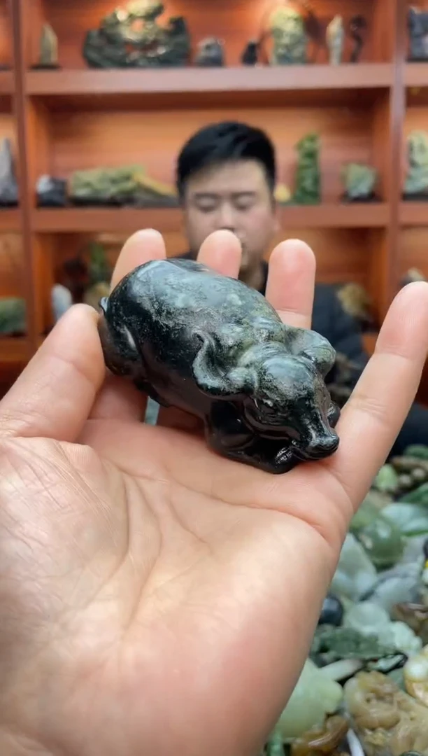 未镶嵌和田玉把件1