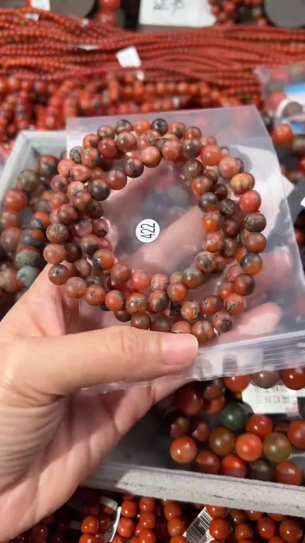 南红玛瑙手串未镶嵌8+