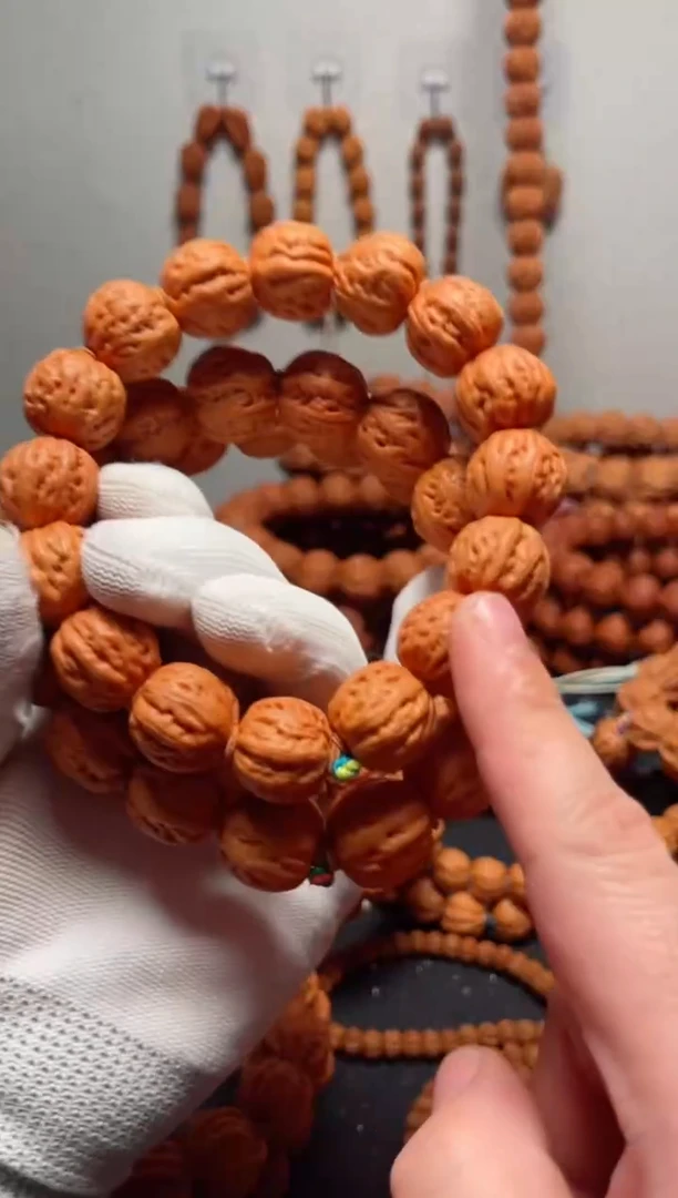 【闪购商品】文玩核桃手串1.8大肉筋