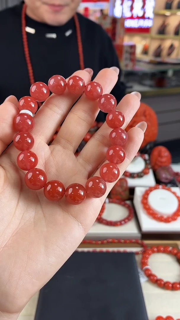 未镶嵌保山手串12+南红玛瑙（多样式发其一）