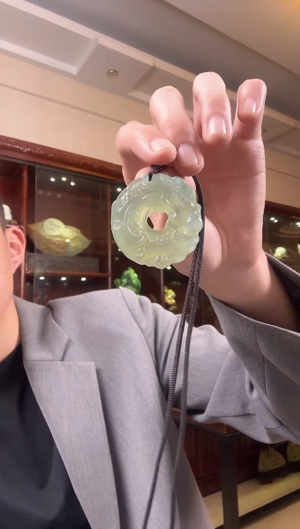 【闪购商品】岫玉吊坠未镶嵌祥龙扣福气满满