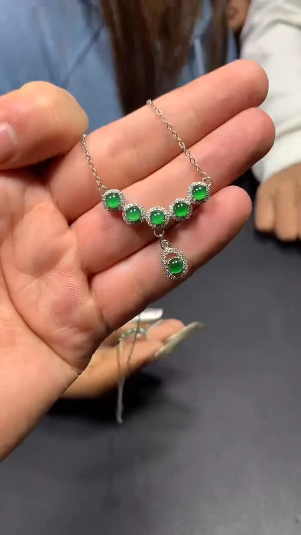 【闪购商品】翡翠项链未镶嵌0179398874/多样性发一