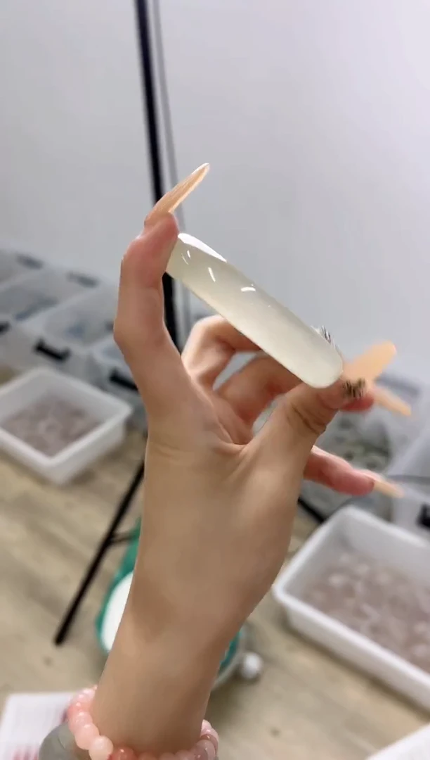 未镶嵌手镯石英质玉342-55D