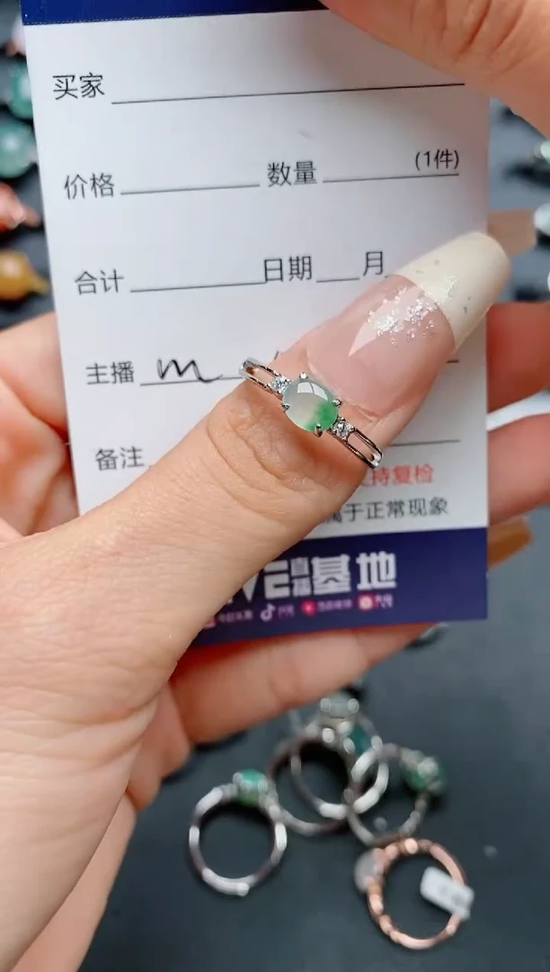 【闪购商品】翡翠戒指银S925镶嵌...........