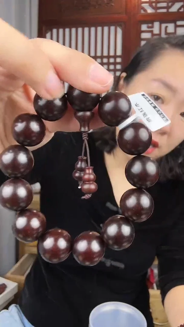 檀香紫檀（小叶紫檀）小叶紫檀卡1.8单圈手串