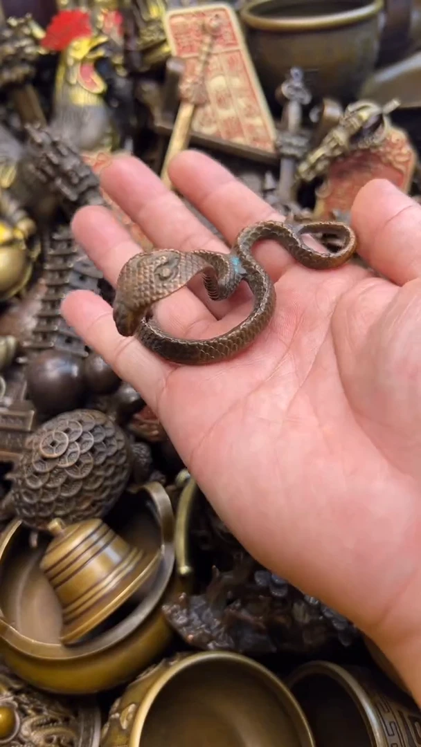 精美铜器，点击下单