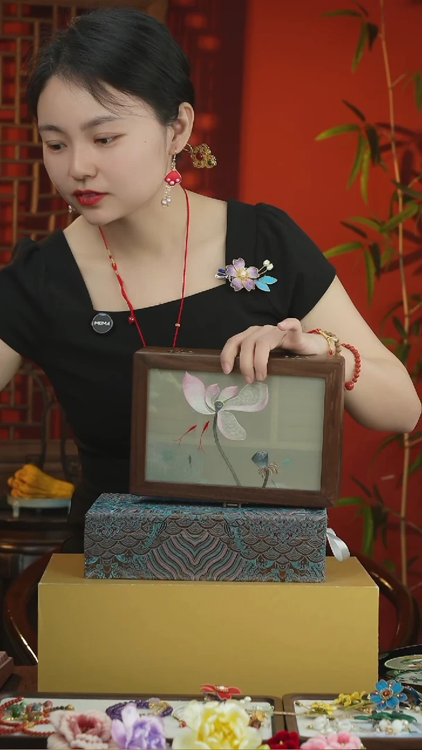 刺绣闪购非遗苏绣首饰盒