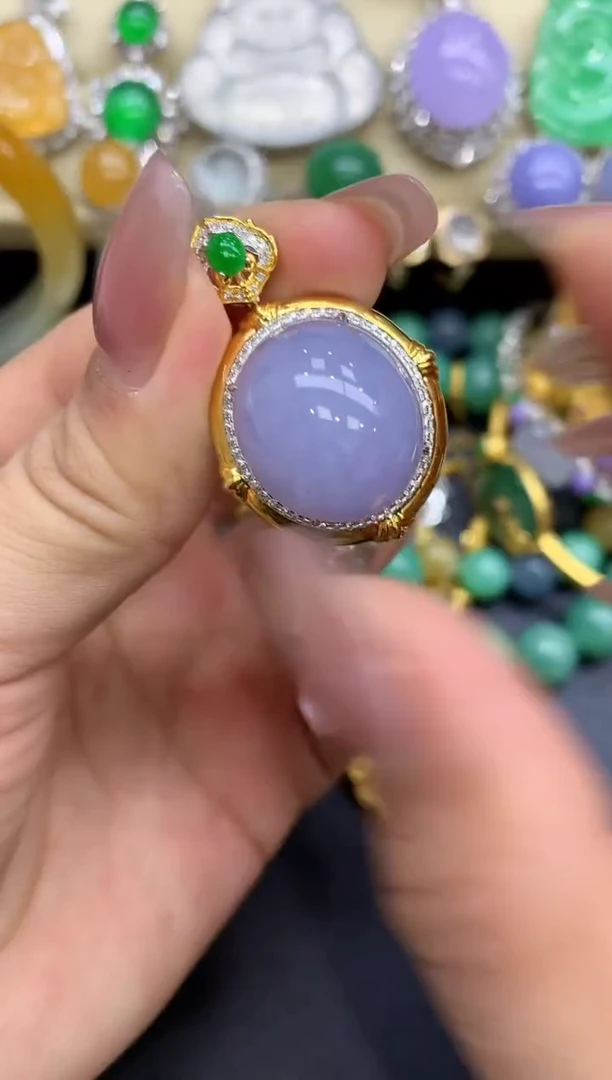 颈饰18K金镶嵌翡翠301-中国好珍宝