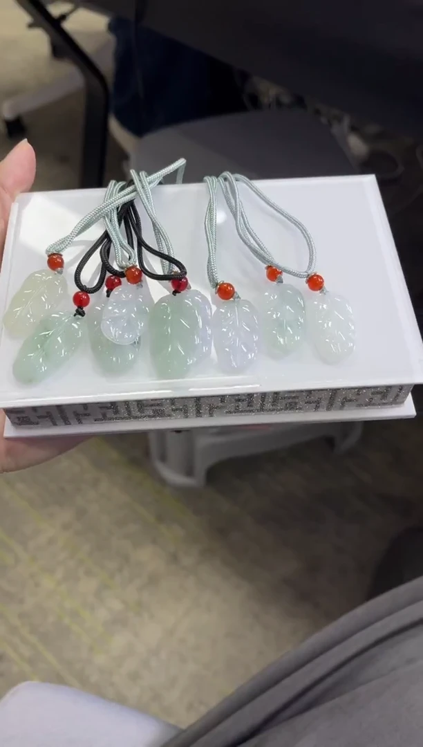 颈饰未镶嵌翡翠Q204/多样性发一件/配绳子