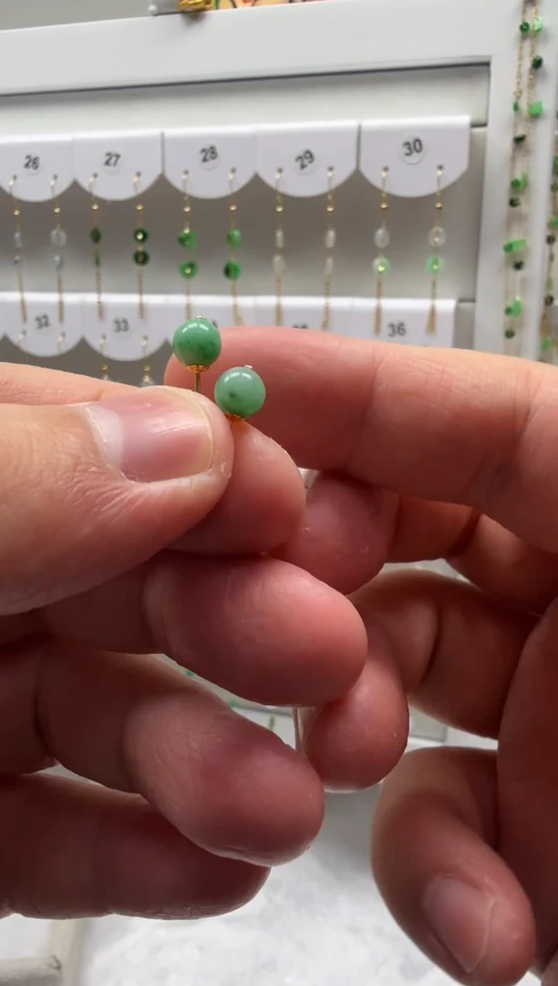 18K金镶嵌翡翠耳饰缅甸天然翡翠a货