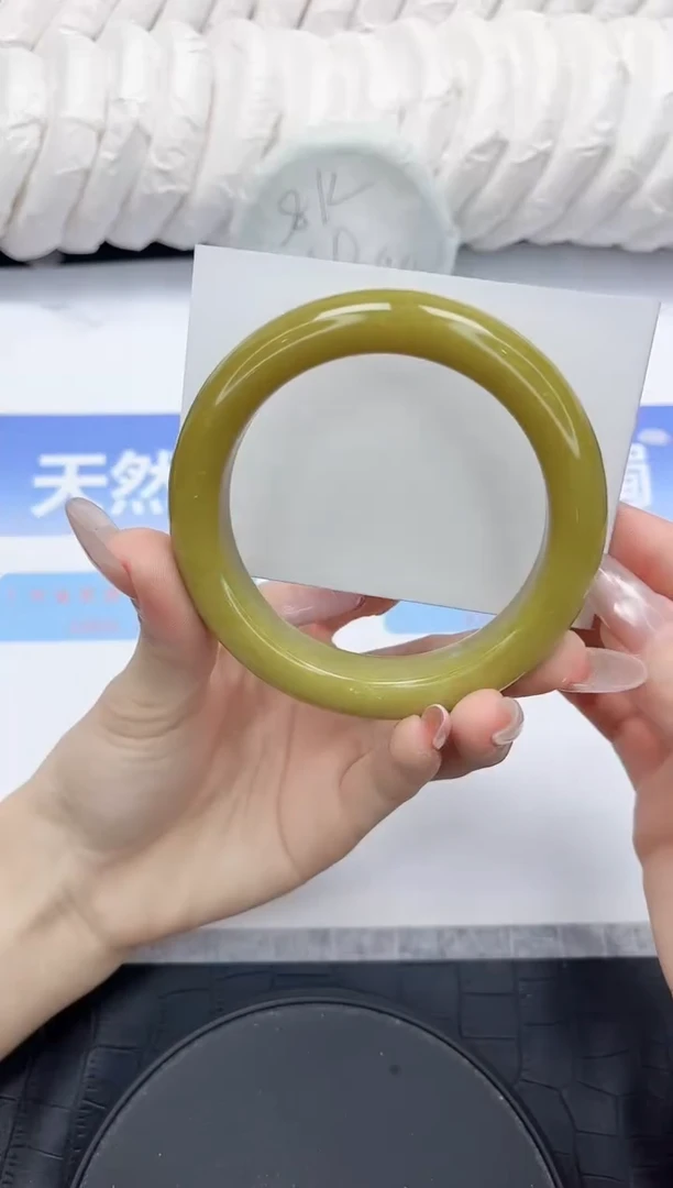 未镶嵌手镯石英质玉90-60.5