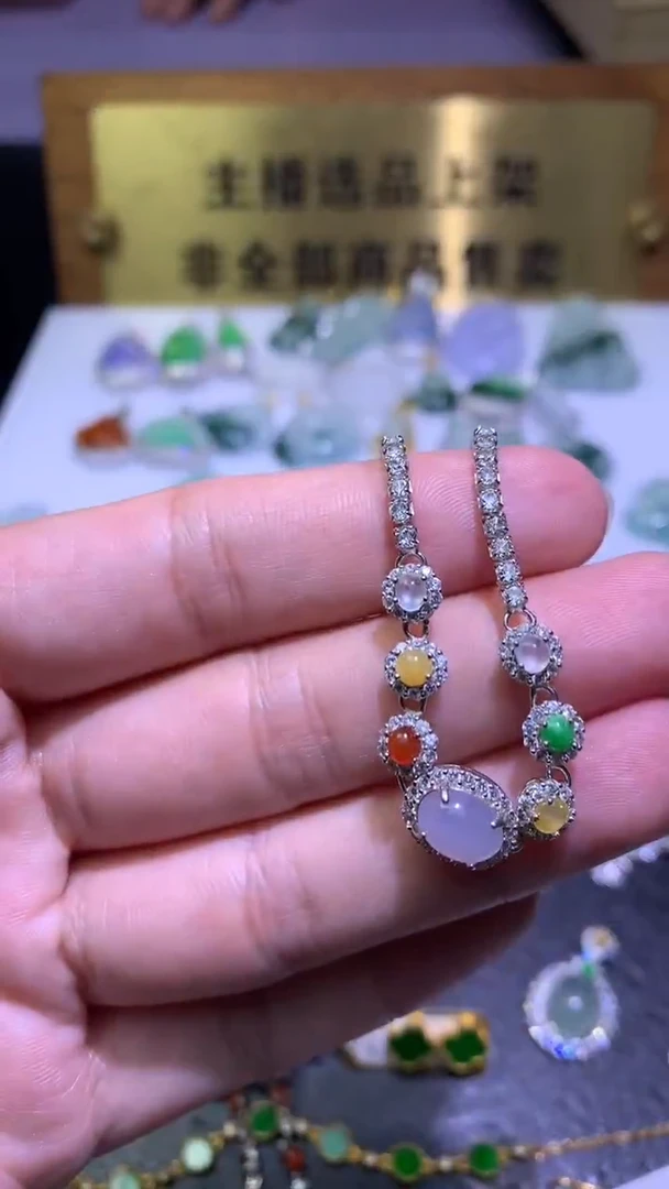 颈饰银S925镶嵌翡翠净货