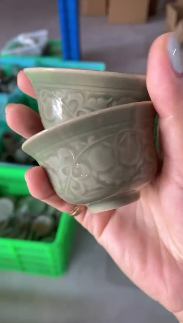 耀州窑瑕疵处理缠枝牡丹半月杯 两个