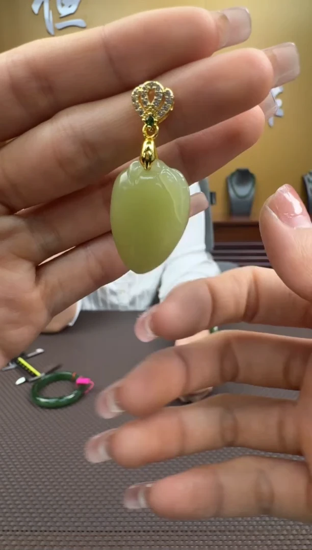 【闪购商品】和田玉挂件未镶嵌挂件