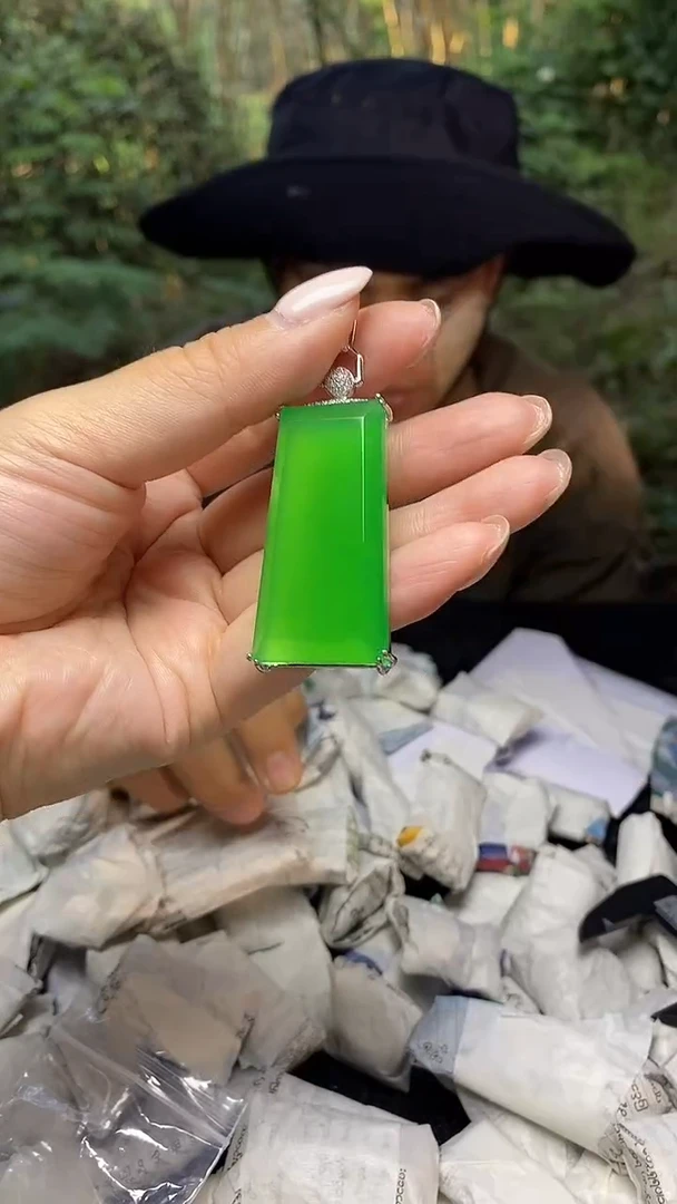 首饰袋  满色吊坠 所见即所得!